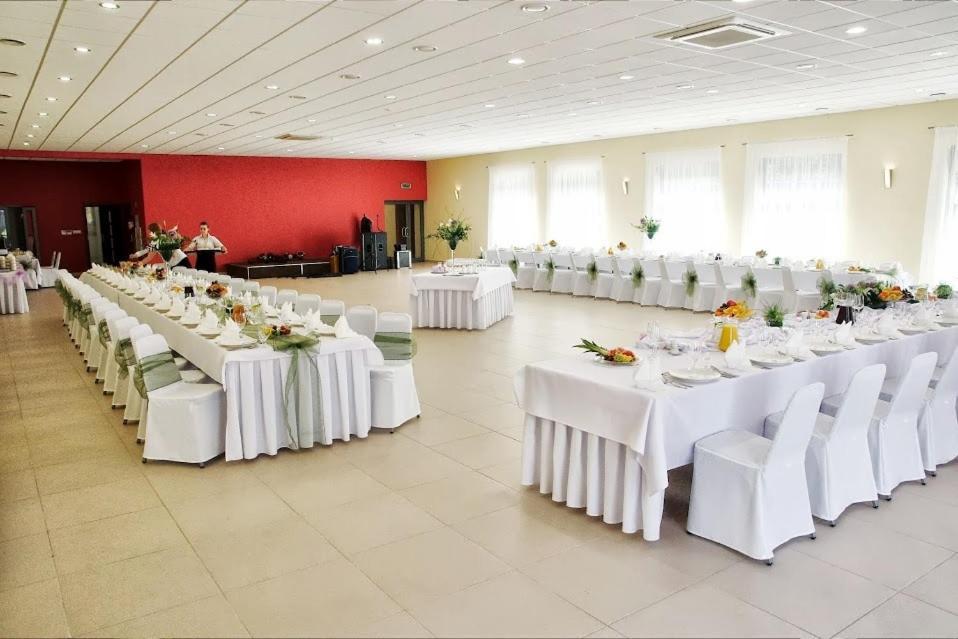 Vistula Hotel Swiecie  Exterior photo
