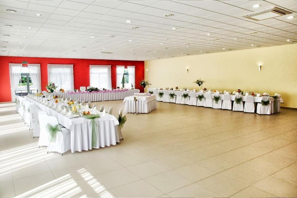 Vistula Hotel Swiecie  Exterior photo